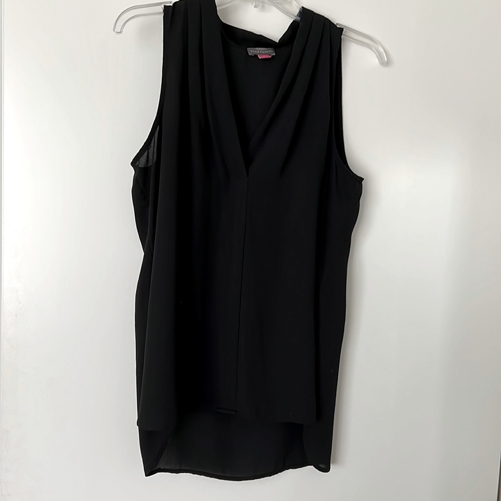 Vince Camuto medium high-low tank top